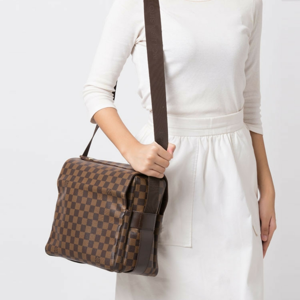 100% Authentic Louis Vuitton Naviglio Damier Bag